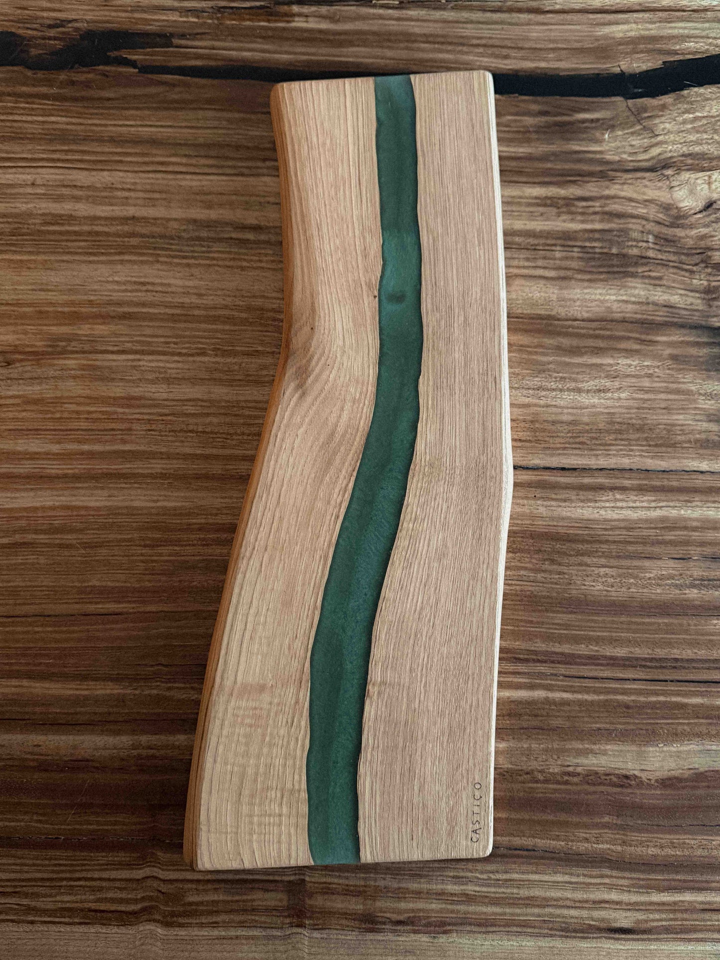 Tábua de Servir Castanho e Epoxy