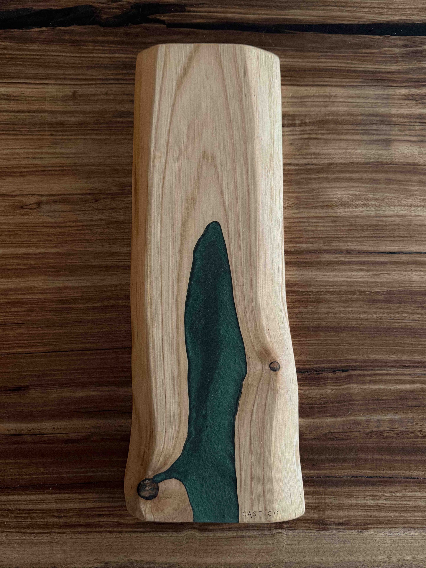 Tábua de Servir Castanho e Epoxy