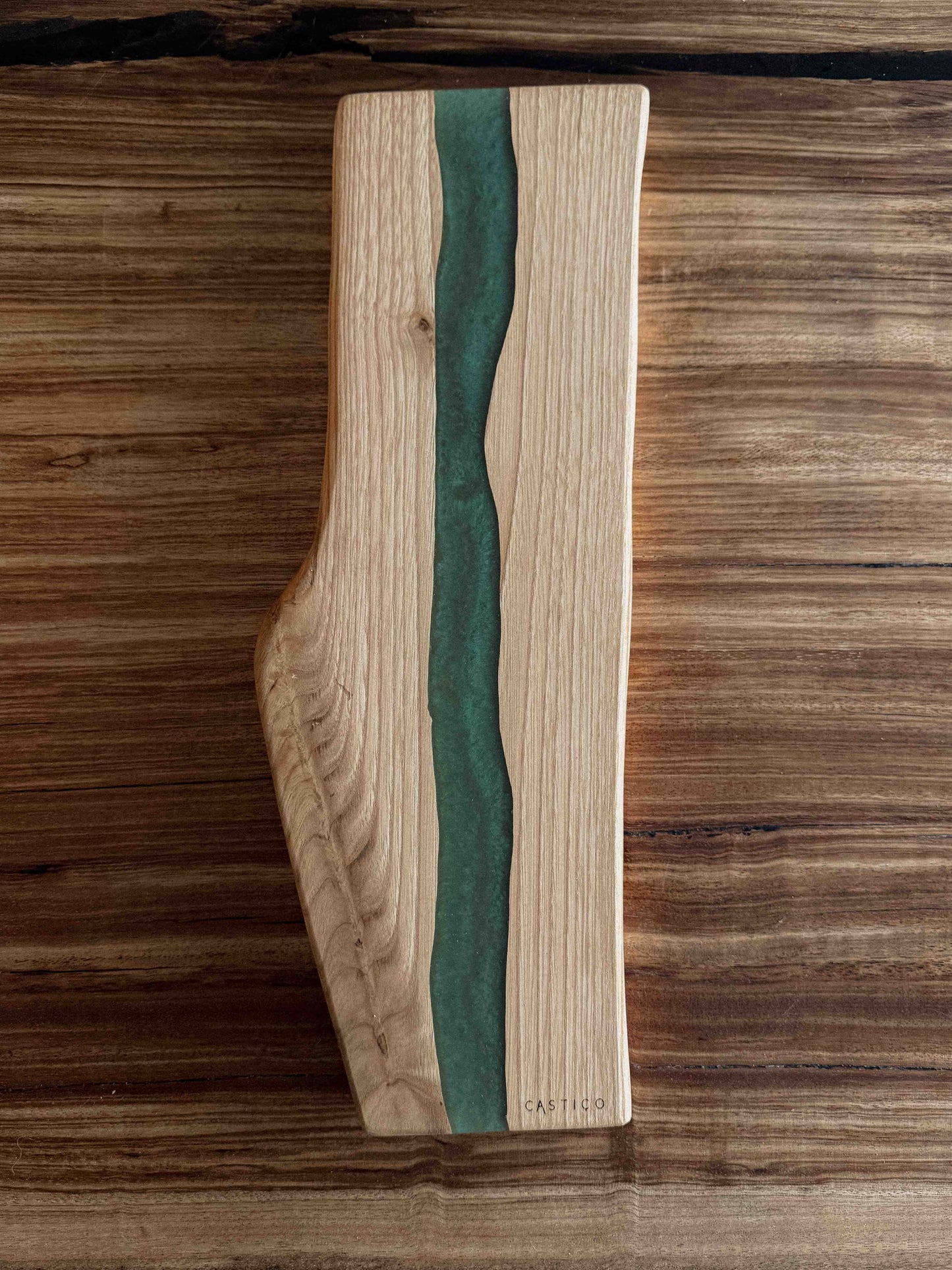 Tábua de Servir Castanho e Epoxy